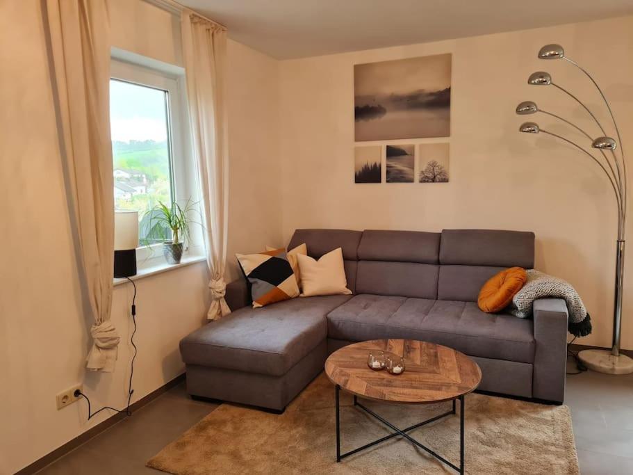 באד מרגנטהיים Ferienwohnung Panoramablick מראה חיצוני תמונה